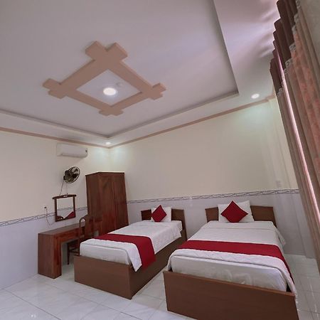 צ'או דוק Hoang Duc Hotel מראה חיצוני תמונה