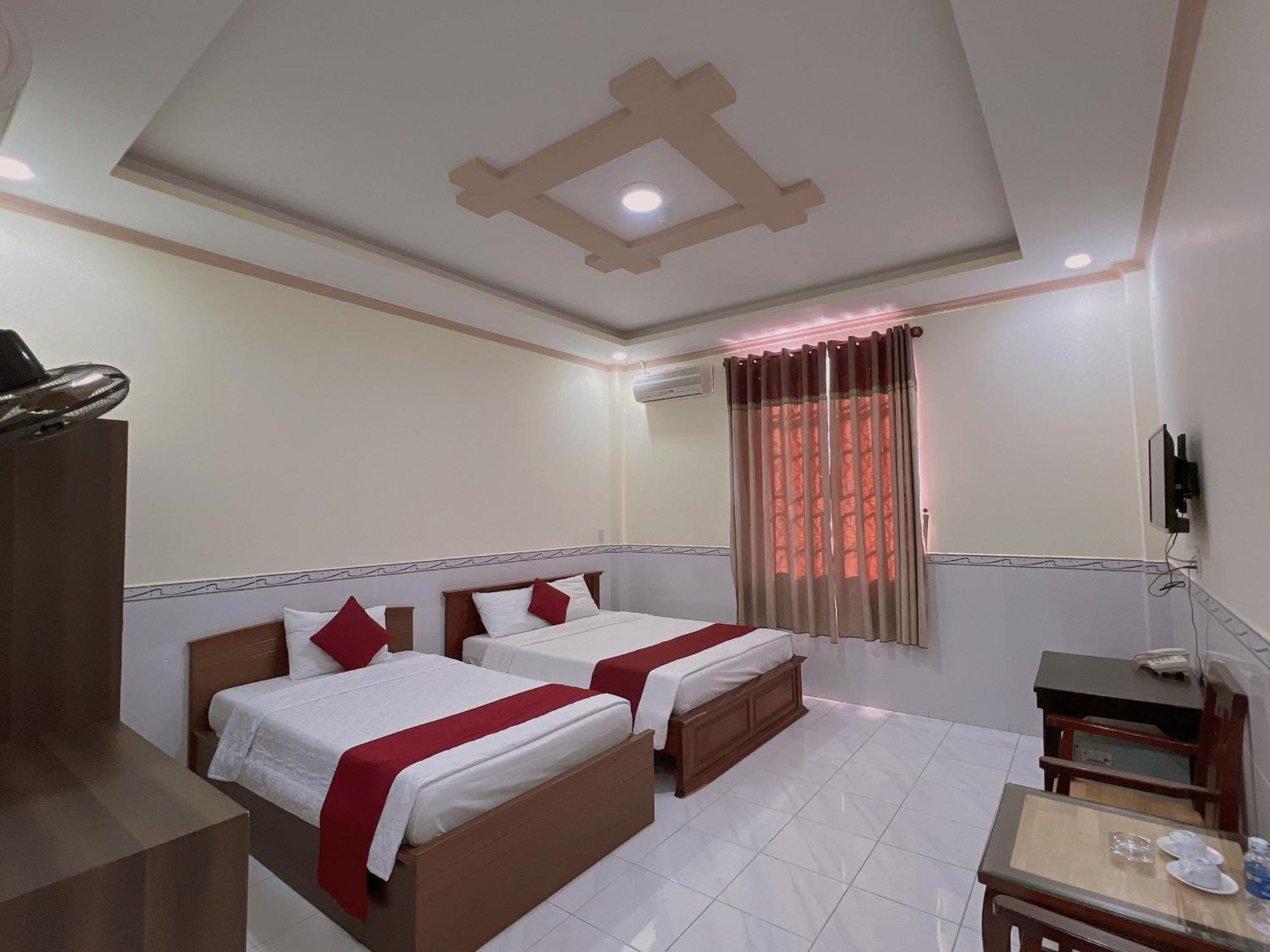 צ'או דוק Hoang Duc Hotel מראה חיצוני תמונה