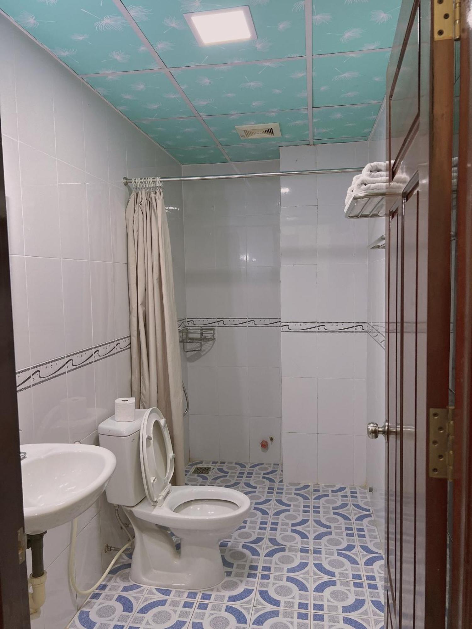 צ'או דוק Hoang Duc Hotel מראה חיצוני תמונה