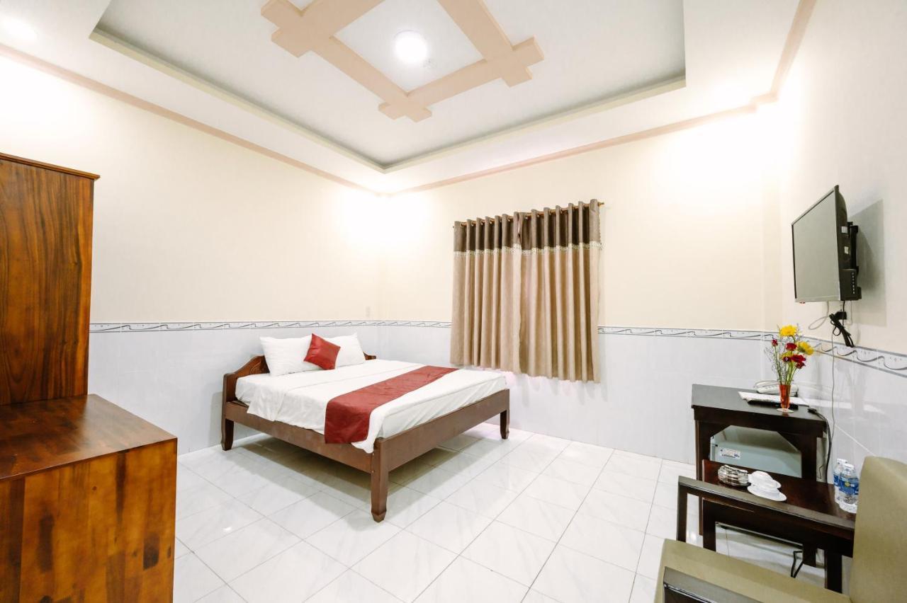 צ'או דוק Hoang Duc Hotel מראה חיצוני תמונה