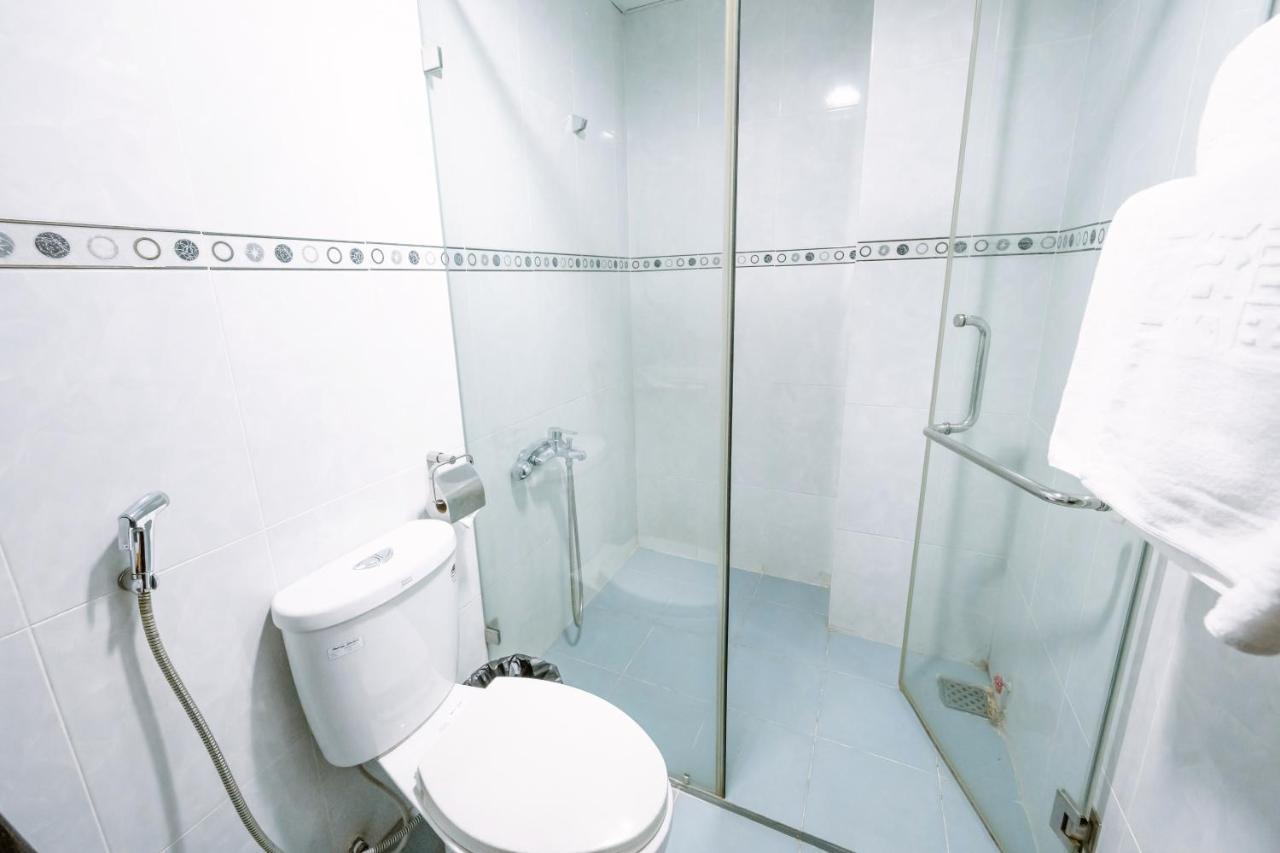 צ'או דוק Hoang Duc Hotel מראה חיצוני תמונה