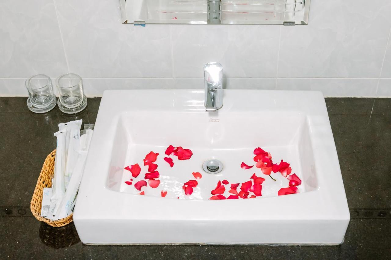 צ'או דוק Hoang Duc Hotel מראה חיצוני תמונה