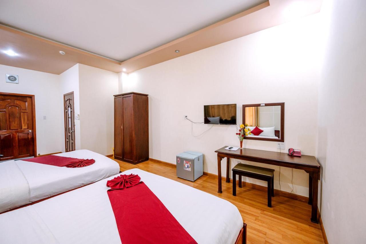 צ'או דוק Hoang Duc Hotel מראה חיצוני תמונה